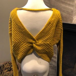 OPEN BACK SWEATER👑